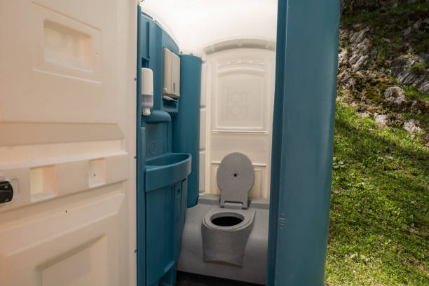 Best Construction site porta potty rental  in Edneyville, NC